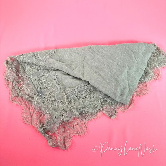Florence Italy Lace Edge Cotton Rectangle Scarf Gray - Picture 2 of 7